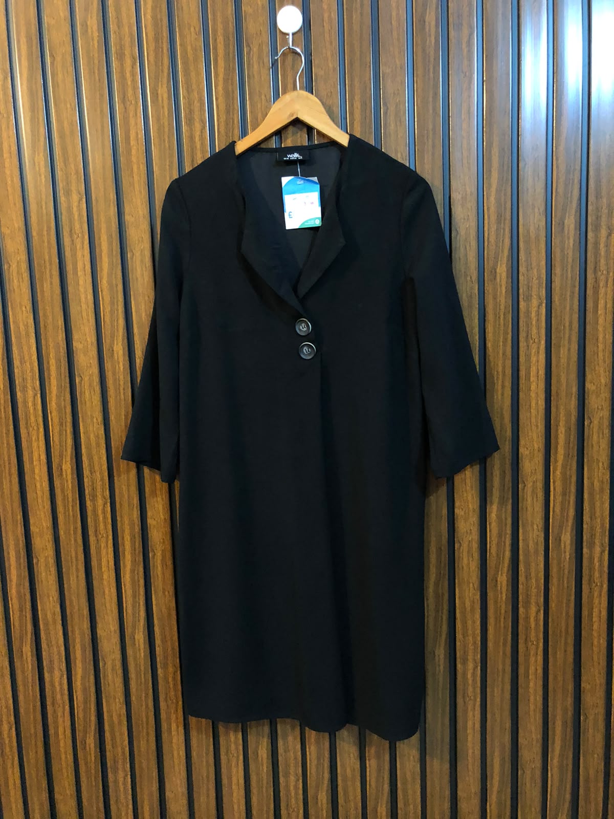 Chest 19  Length 35  Fabric Silk Branded Women's Fashion Top
