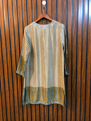 Chest 19  Length 35  Fabric Silk Women's Long Top Online