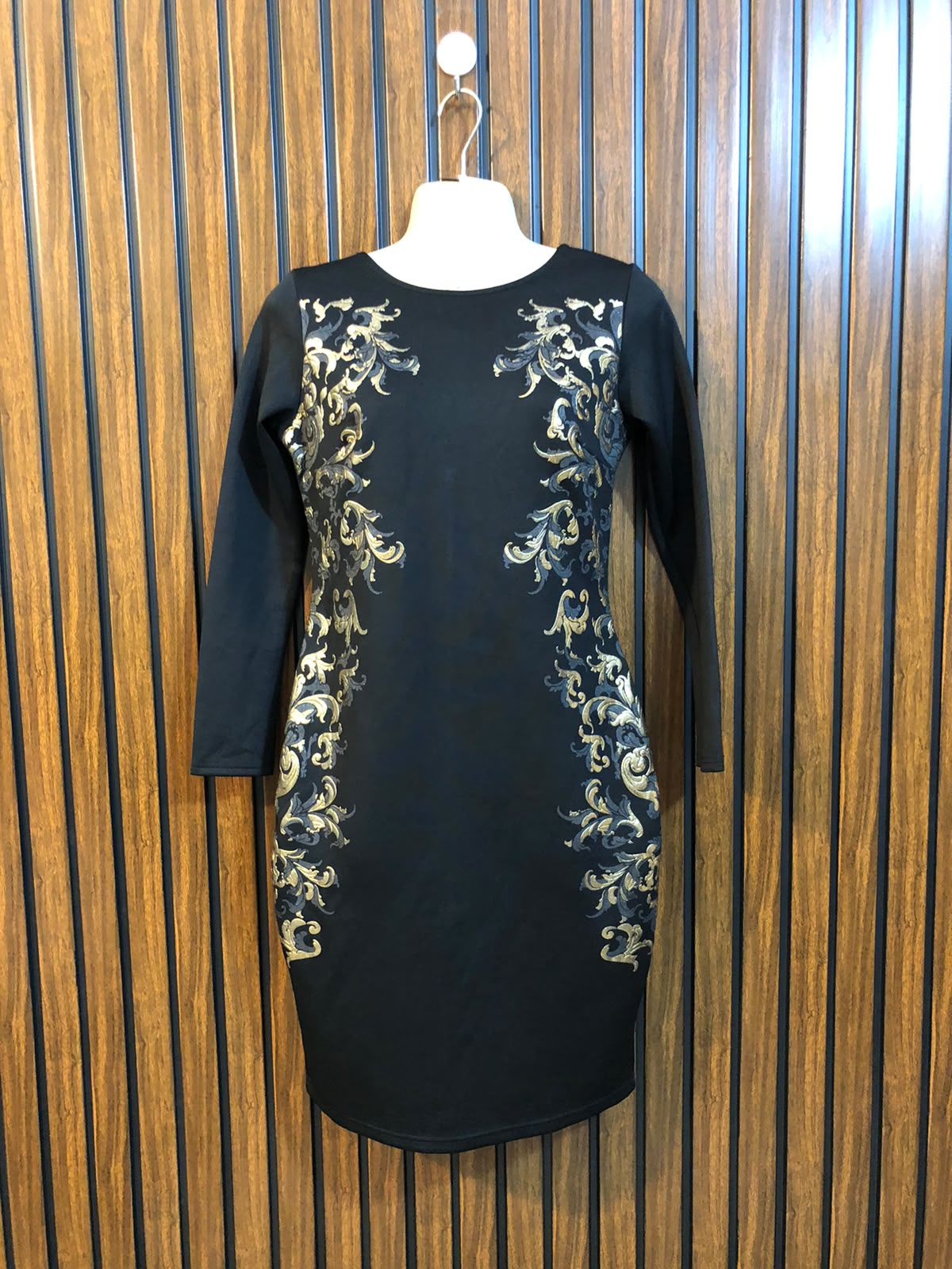 Chest 18  Length 34  Fabric Silk Jersey Western Ladies Party Collection