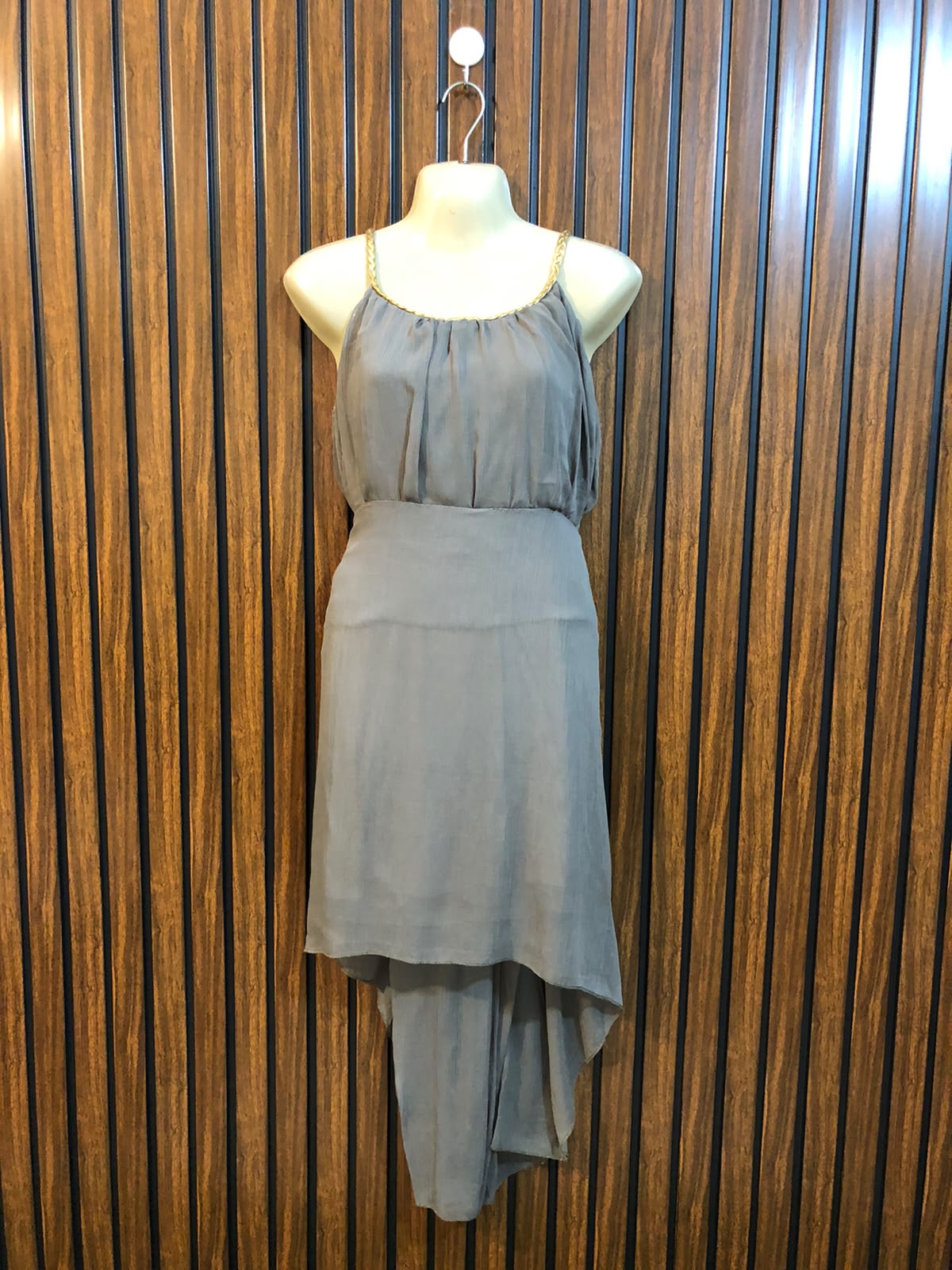 Chest 20  Length 33 To 46  Fabric Chiffon Women's Party Wear Collection