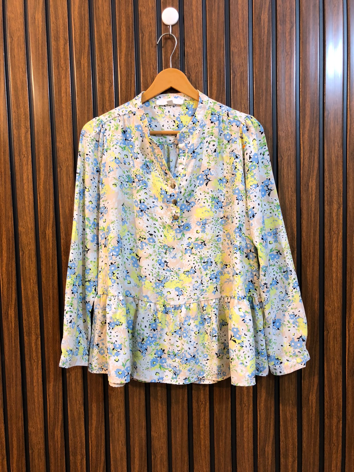 Chest 19  Length 25  Fabric silk Women's Western Full Sleeve Top