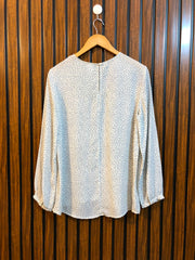 Chest 18  Length 24 to 25  Fabric chiffon Branded Women's Full Sleeve Top