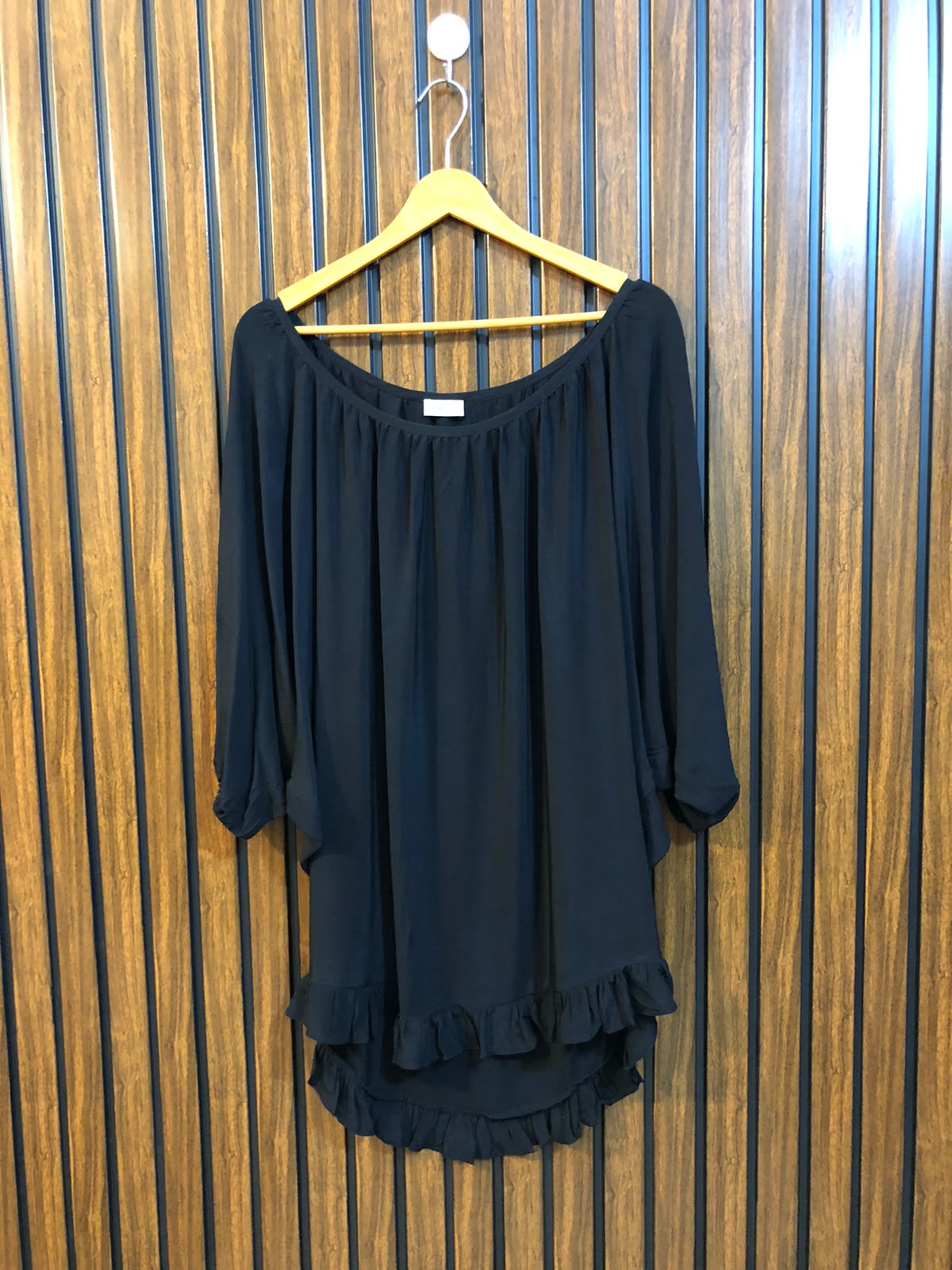 Chest free size  Length 28 to 30  Fabric silk Imported Women's Full Sleeve Top