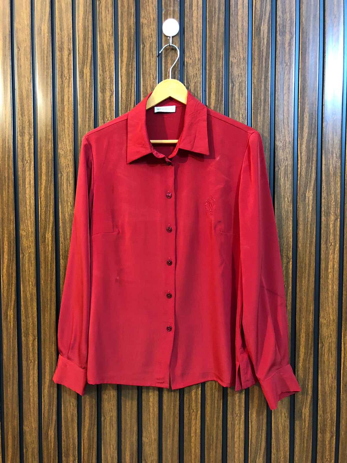 Chest 20  Length 23  Fabric silk Women's Branded Top Full Sleeve