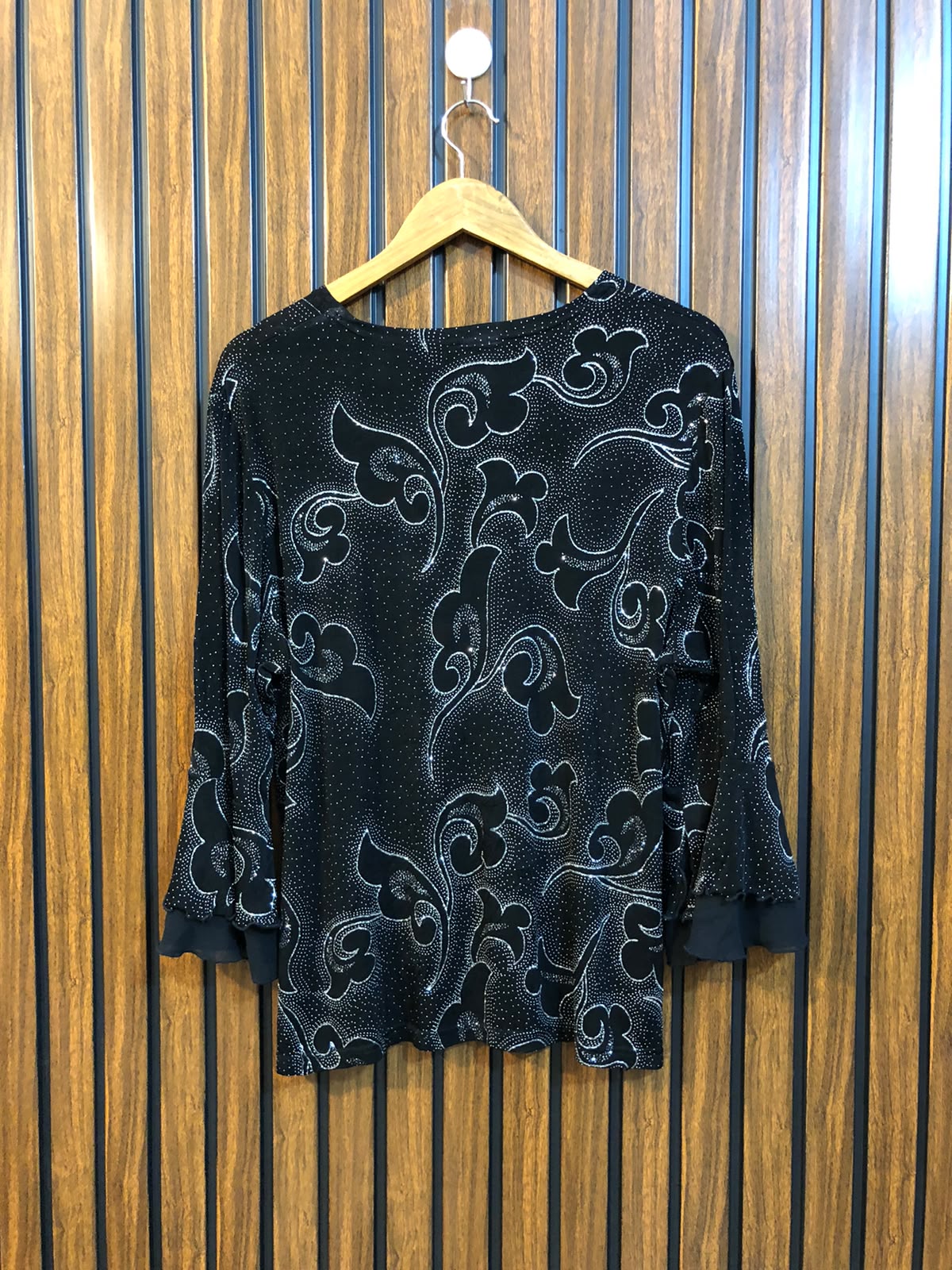 Chest 22  Length 25  Fabric silk jersey Original Women's Full Sleeve Top