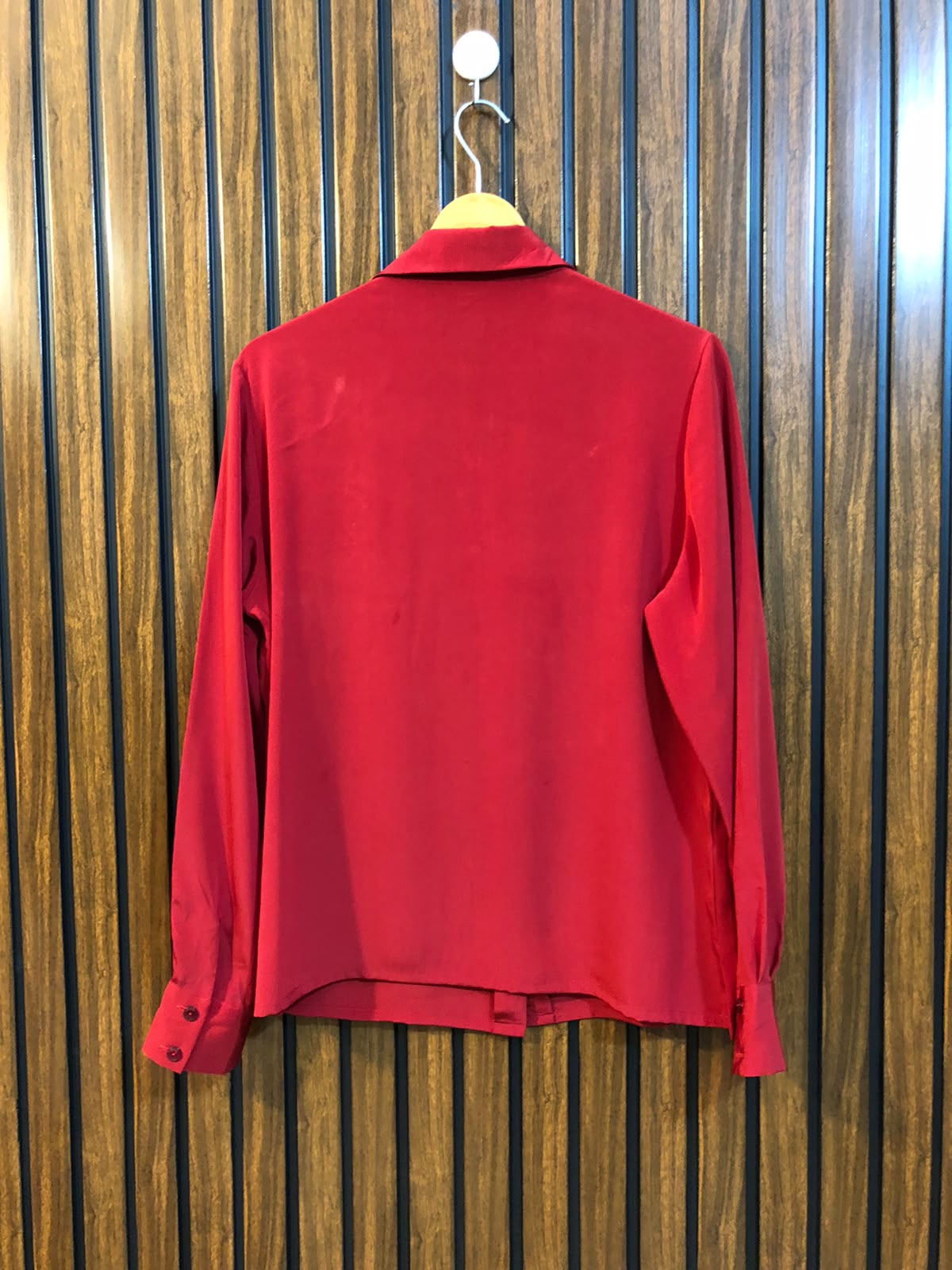 Chest 20  Length 23  Fabric silk Women's Branded Top Full Sleeve
