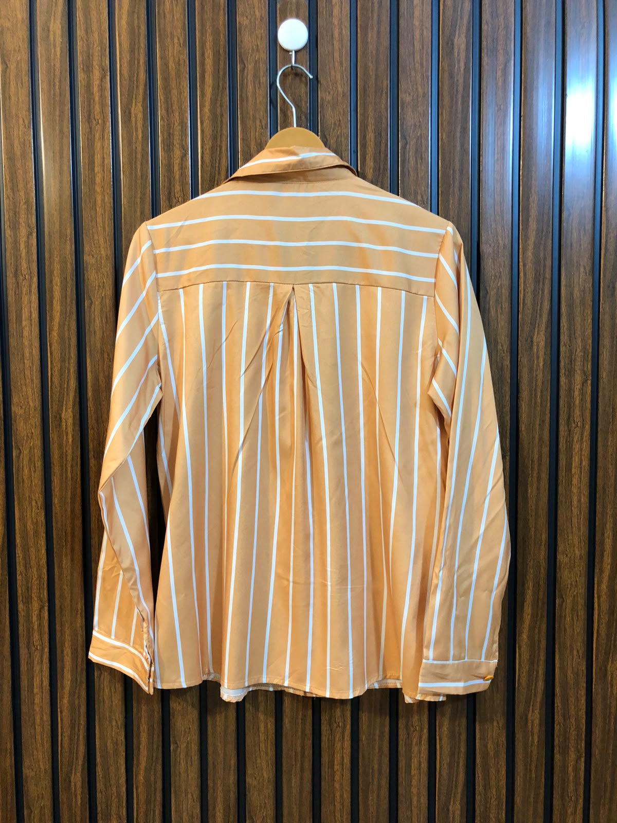 Chest 18  Length 24.5  Fabric silk Chest 18  Length 24.5  Fabric silk