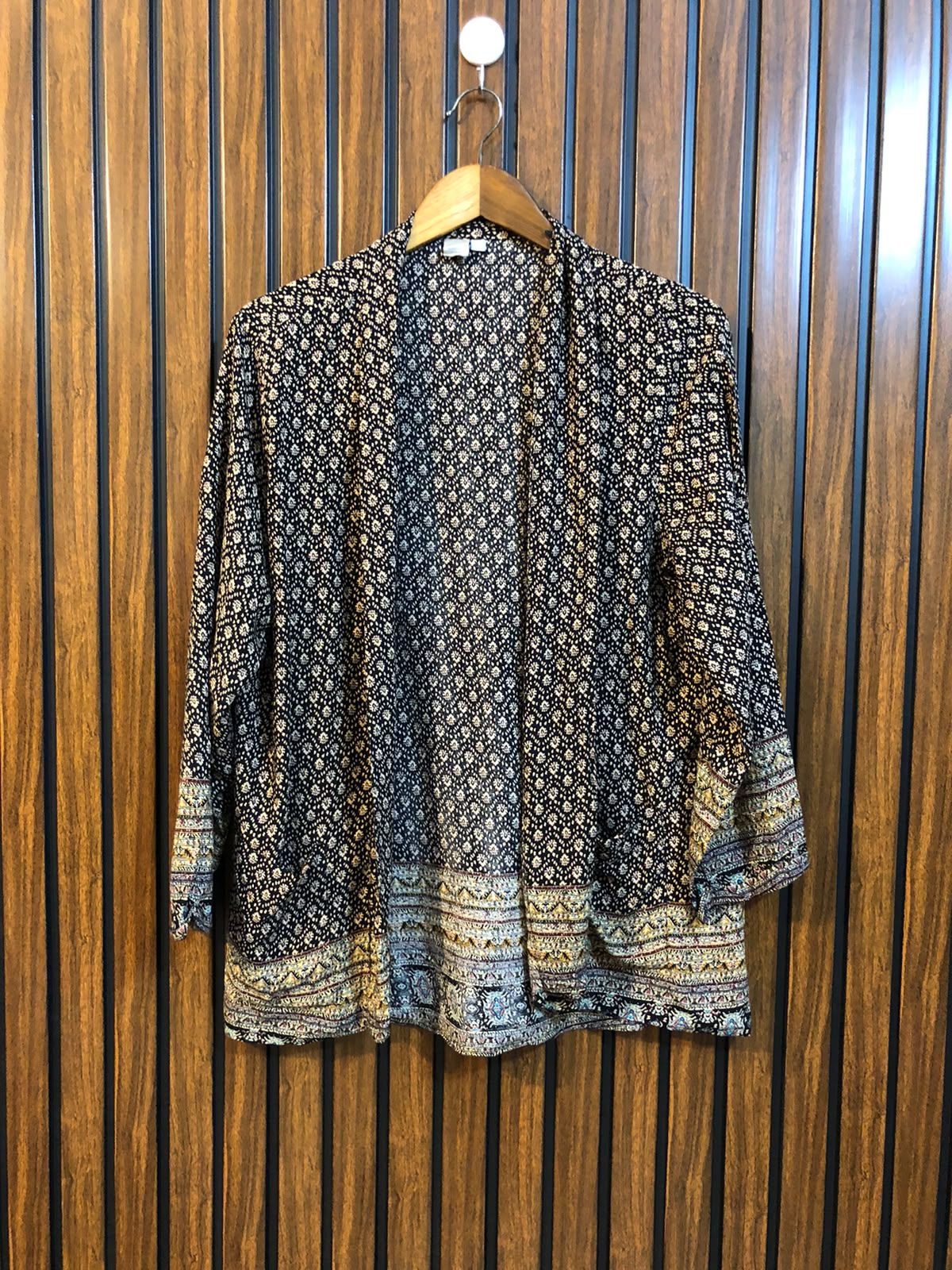 Chest Large  Length 27  Fabric Linen Women's Classic Full Sleeve Shrug