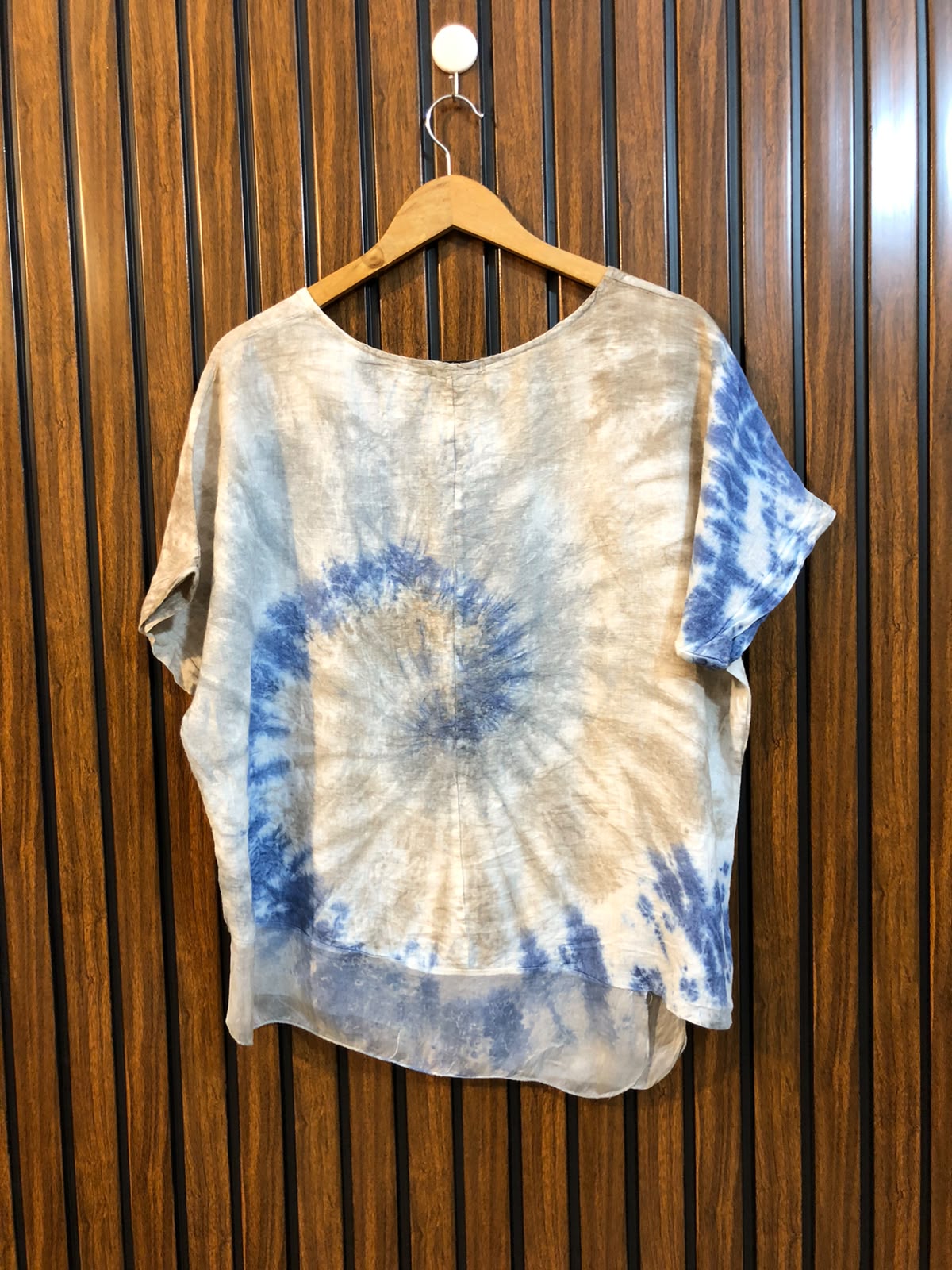 Chest 22  Length 27  Fabric Cotton Branded Women's Summer Half Sleeve Top