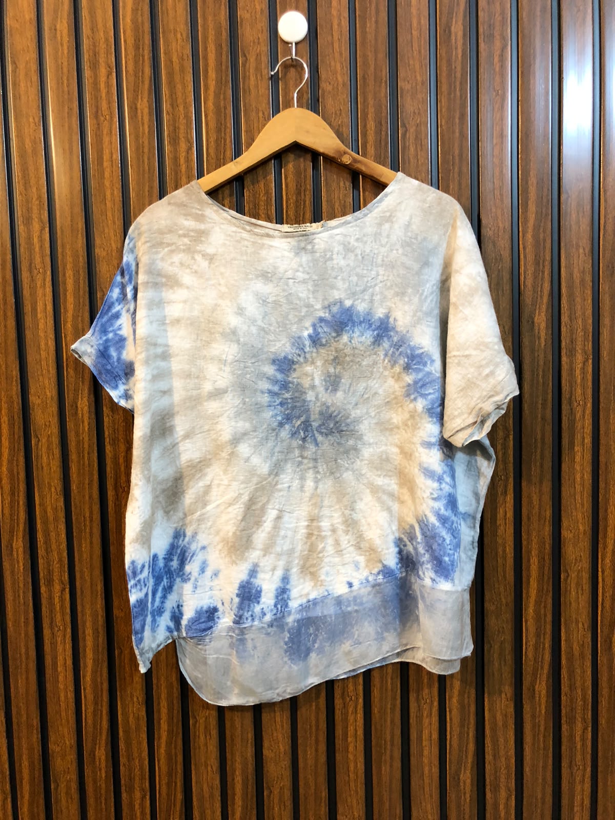Chest 22  Length 27  Fabric Cotton Branded Women's Summer Half Sleeve Top