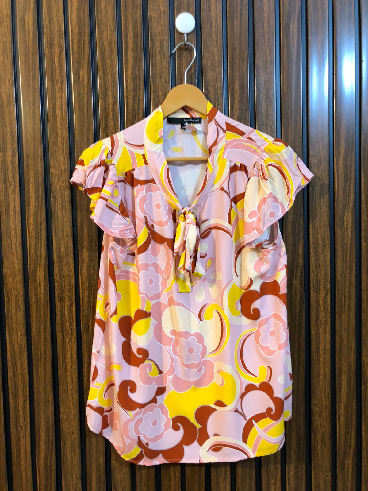 Chest 19  Length 25  Fabric Linen Western Ladies Summer Half Sleeve Top