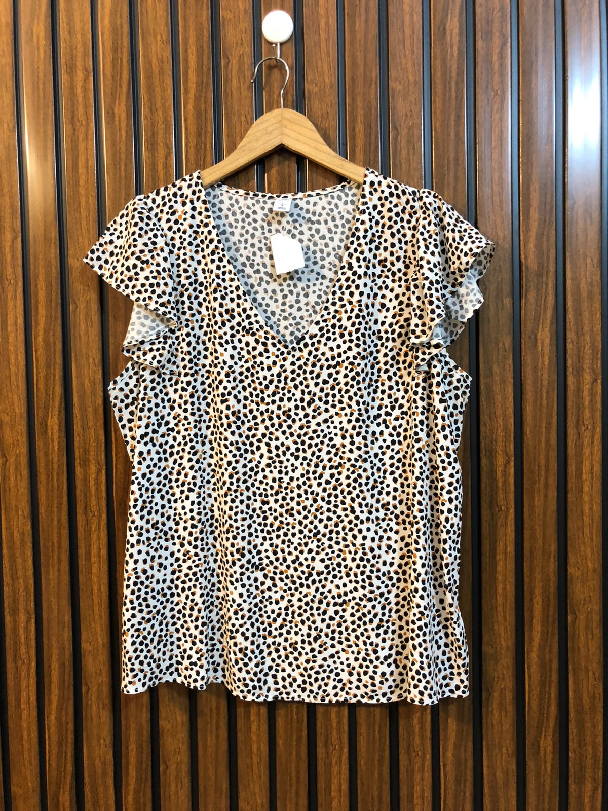 Chest 21  Length 24  Fabric Linen Women's Branded Fashion Top