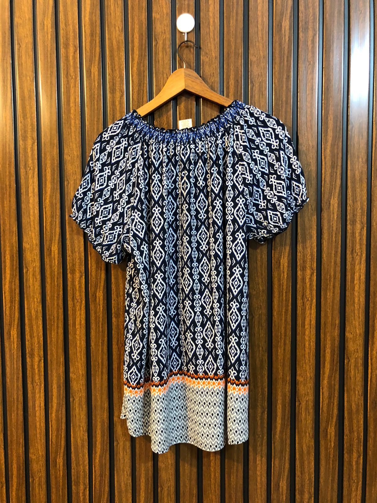 Chest 21  Length 28  Fabric Linen Branded Western Summer Clothing Top