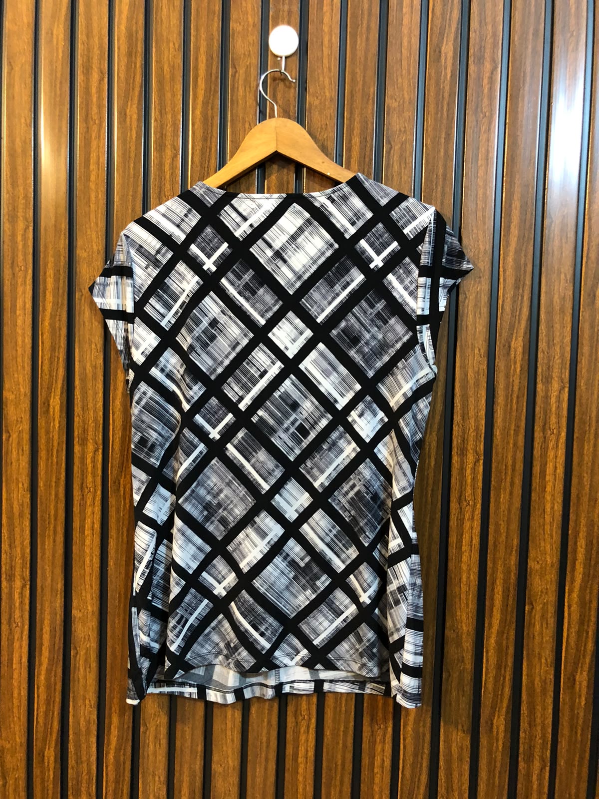 Chest 21  Length 26  Fabric Silk Jersey Women's Summer Wardrobe Top