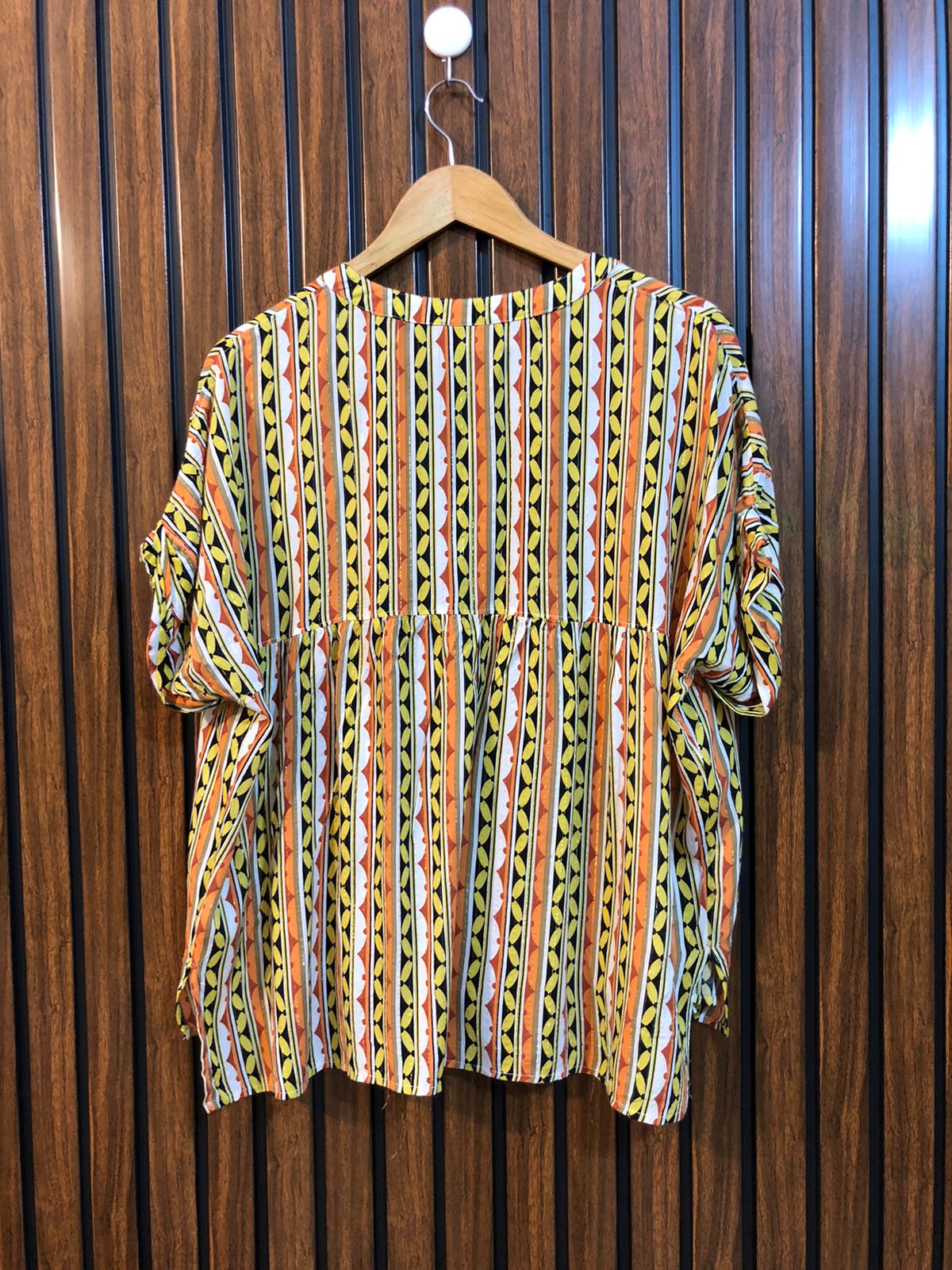 Chest Medium Baggy Style  Length 24  Fabric Linen Summer Essentials Women's Top