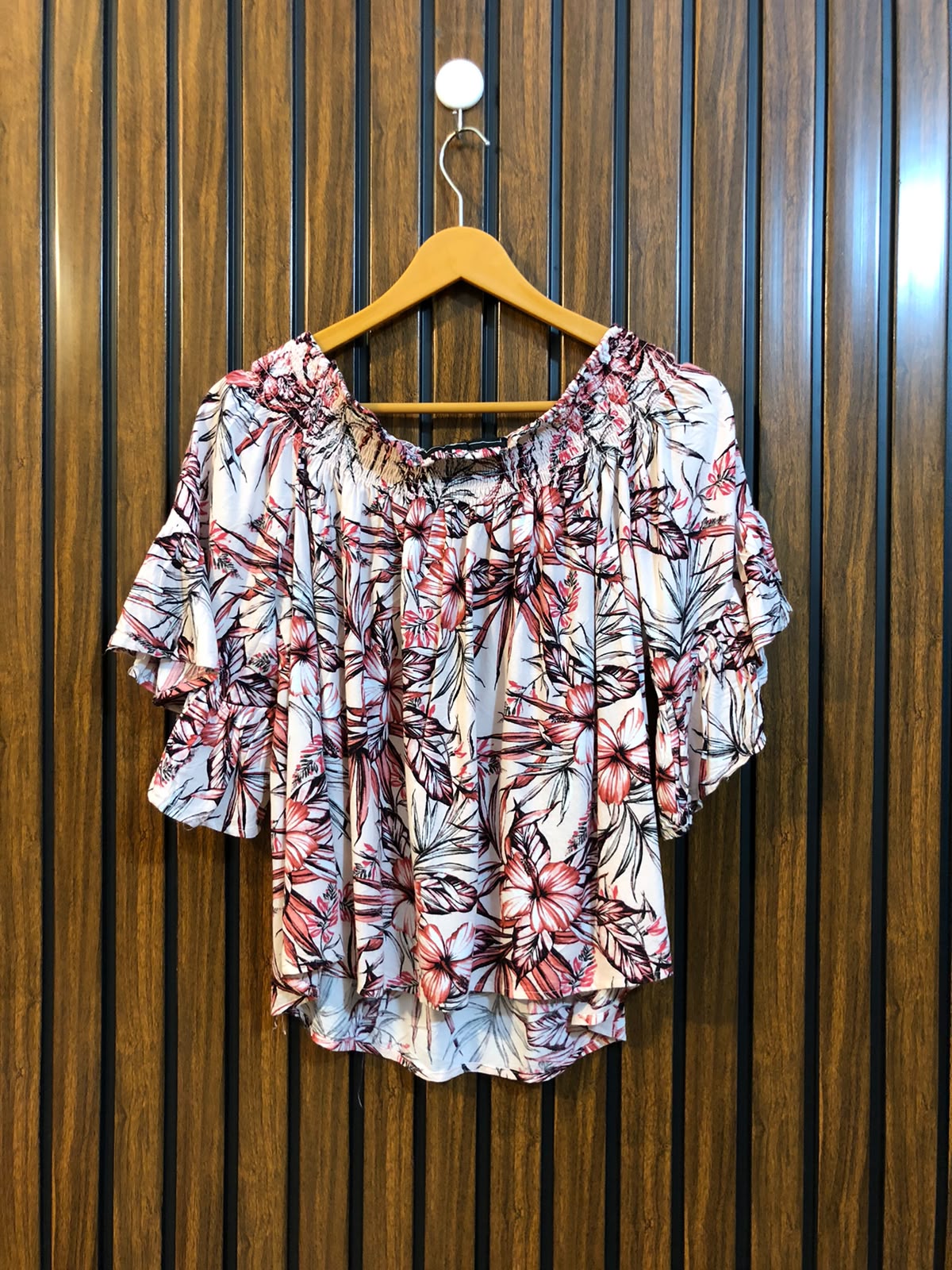 Chest 21  Length 18  Fabric Linen Women's Western Outfit Top
