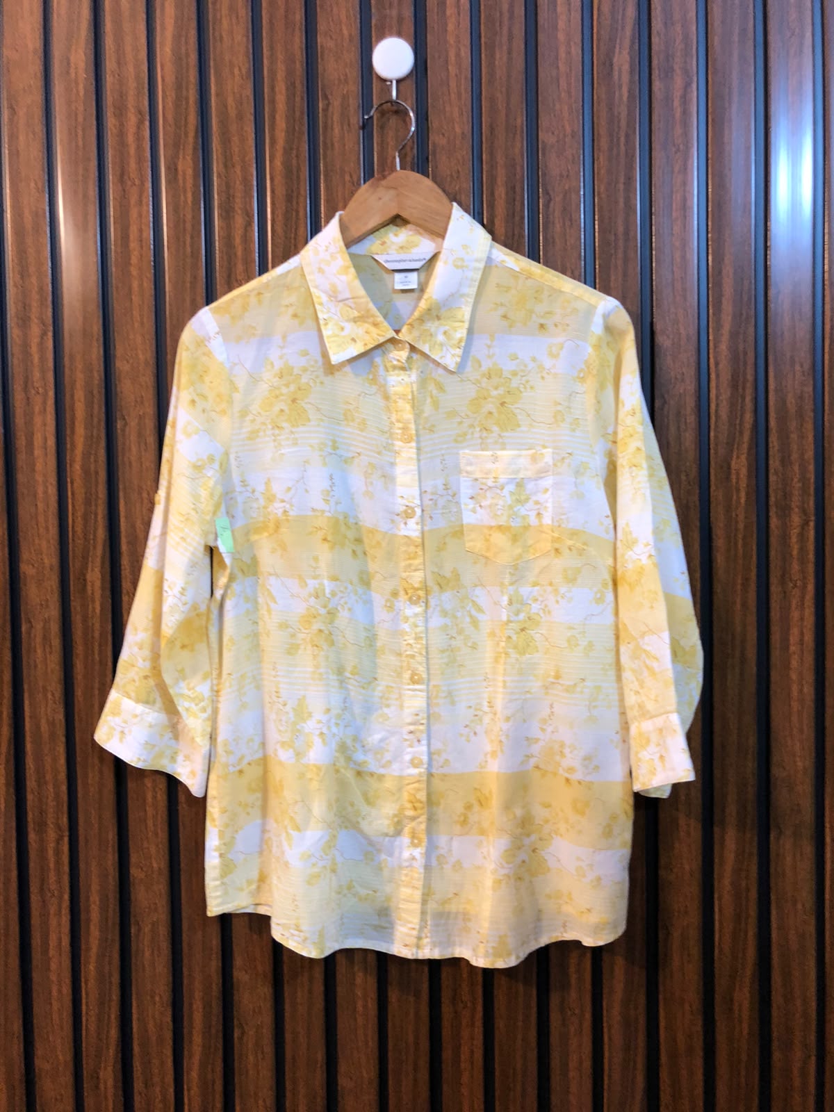 Chest 19  Length 24  Fabric Cotton Branded Western Ladies Top