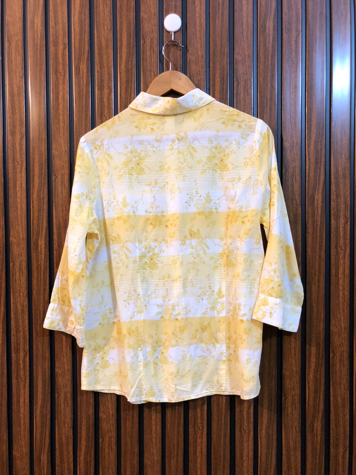 Chest 19  Length 24  Fabric Cotton Branded Western Ladies Top