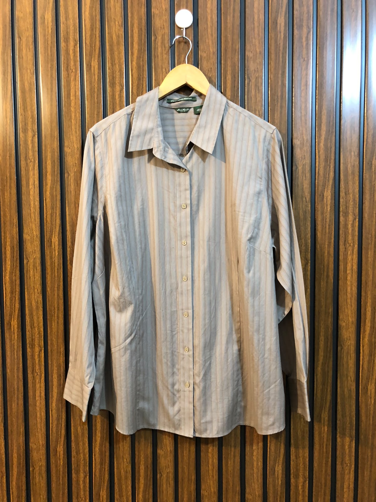 Chest 23  Length 27  Fabric Cotton Western Branded Women's Apparel