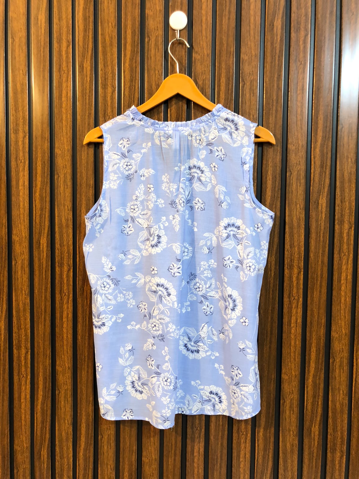 Chest 19  Lenght 25  Fabric silk Western Branded Women's Sleeve Top
