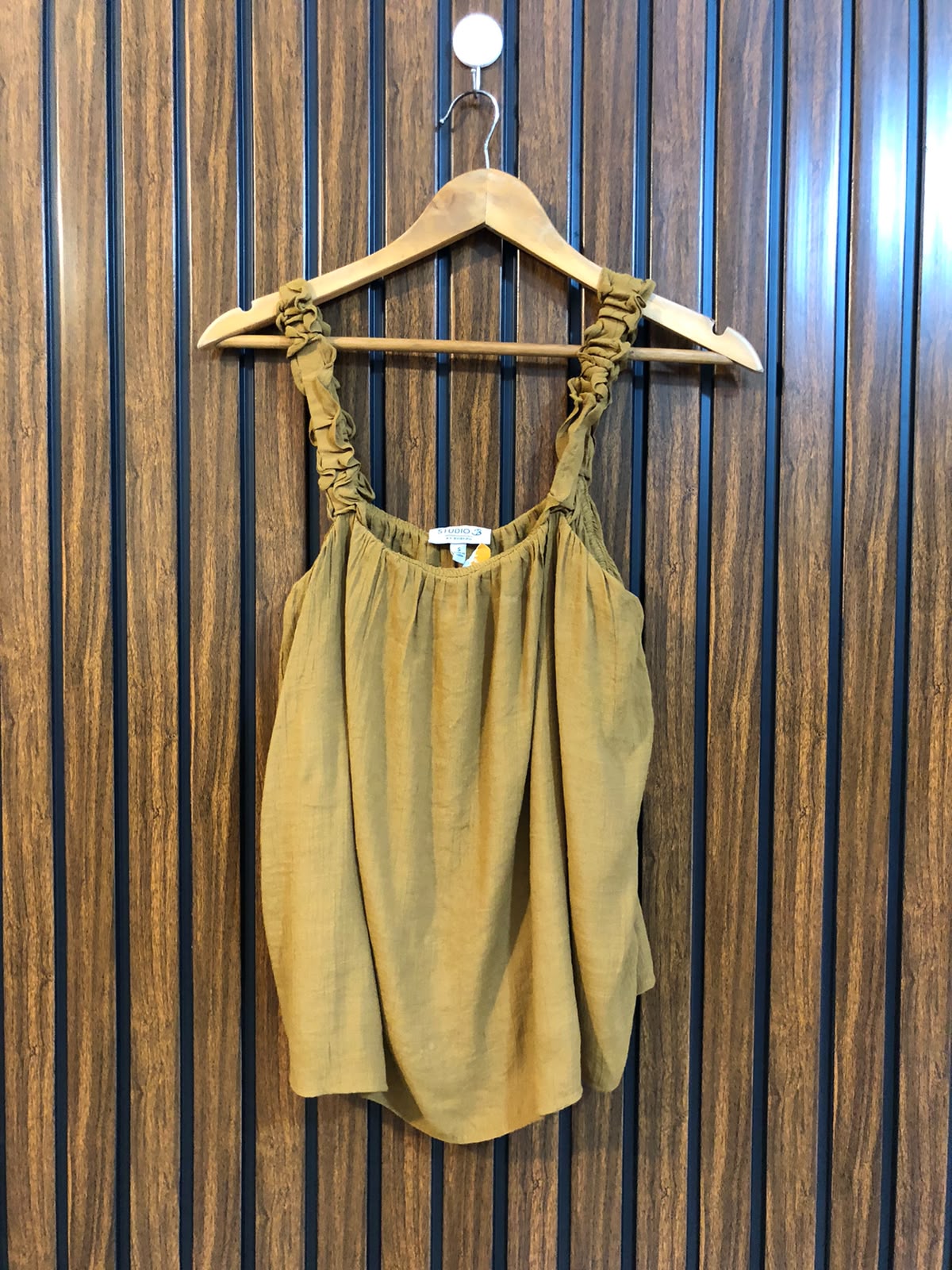 Chest 18  Lenght 23  Fabric cotton silk Premium Ladies Sleeve Top