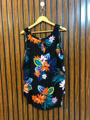 Chest 23  Lenght 24 to 27  Fabric linen Women's Daily Wear Top