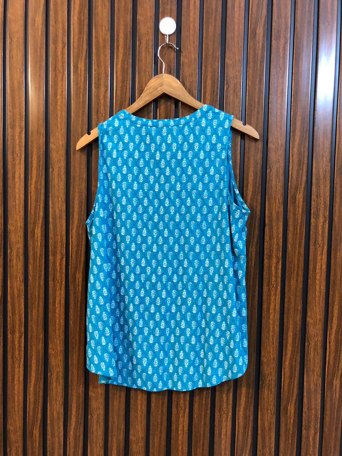 Chest 19  Lenght 24  Fabric linen  Modern Western Ladies Top