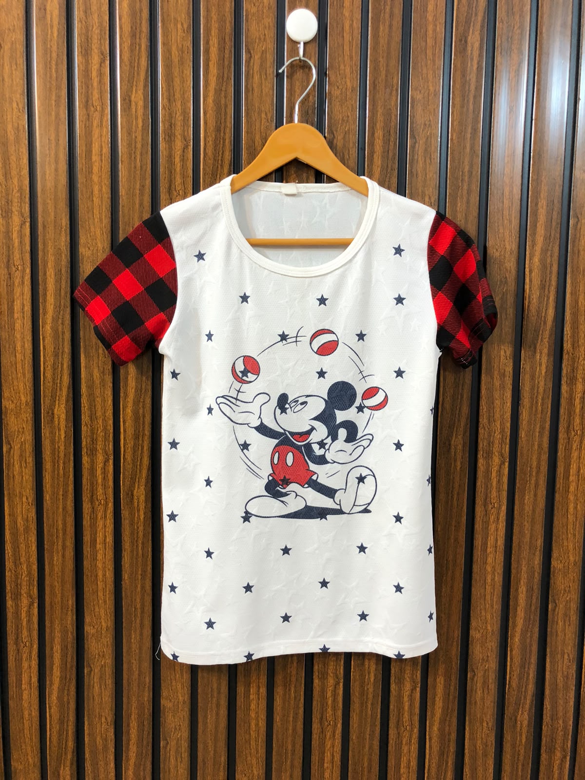 Chest 17  Lenght 22 Women's Fashion Tee