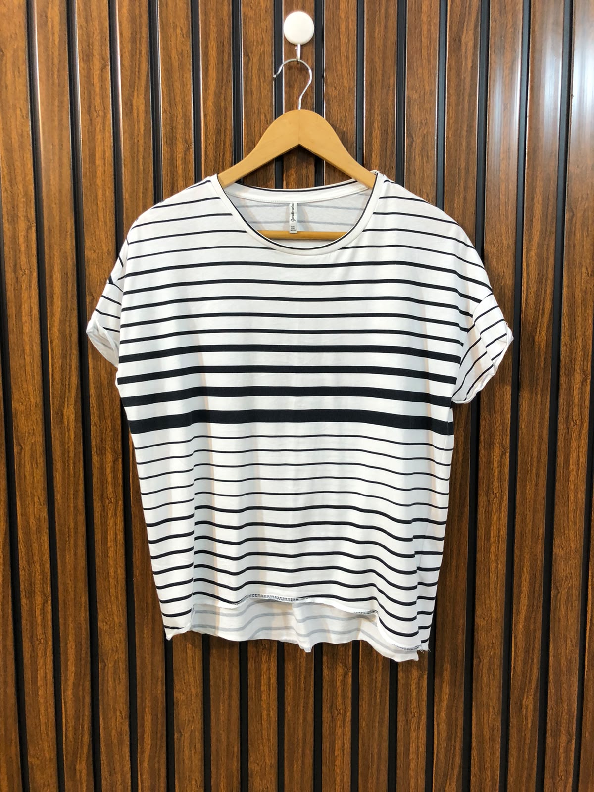 Chest 21  Lenght 22 to 23 Premium Ladies Tee