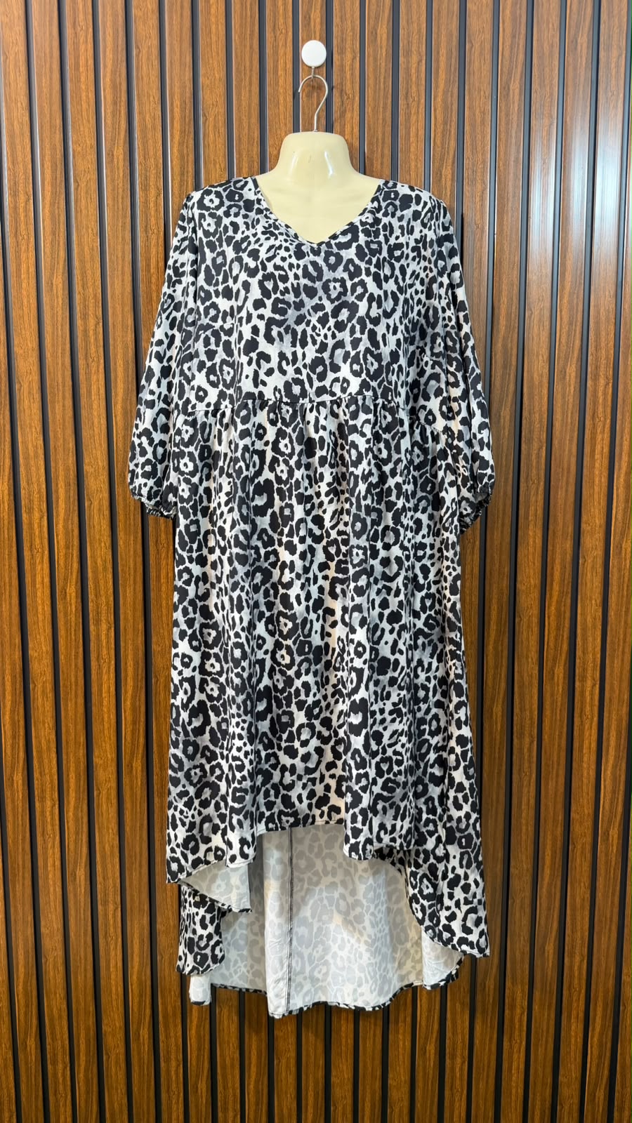 Chest 25  Length 45  Fabric Silk Women's Party Wear Long Maxi Dresses