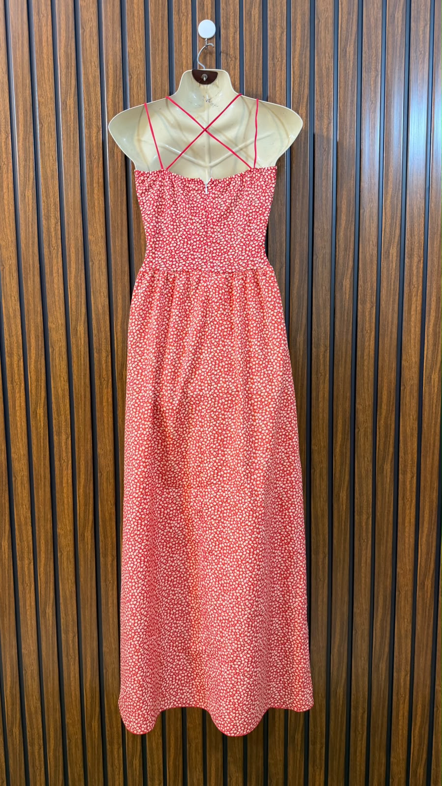 Chest 17  Length 51  Fabric Silk Women's Designer Full Length Dresses