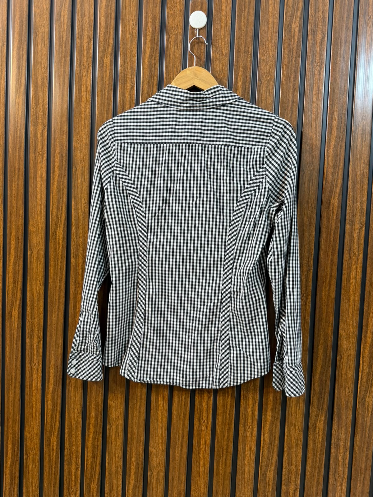 Chest 18  Length 23  Fabric Cotton Silk Western Summer Full Sleeve Top for Ladies
