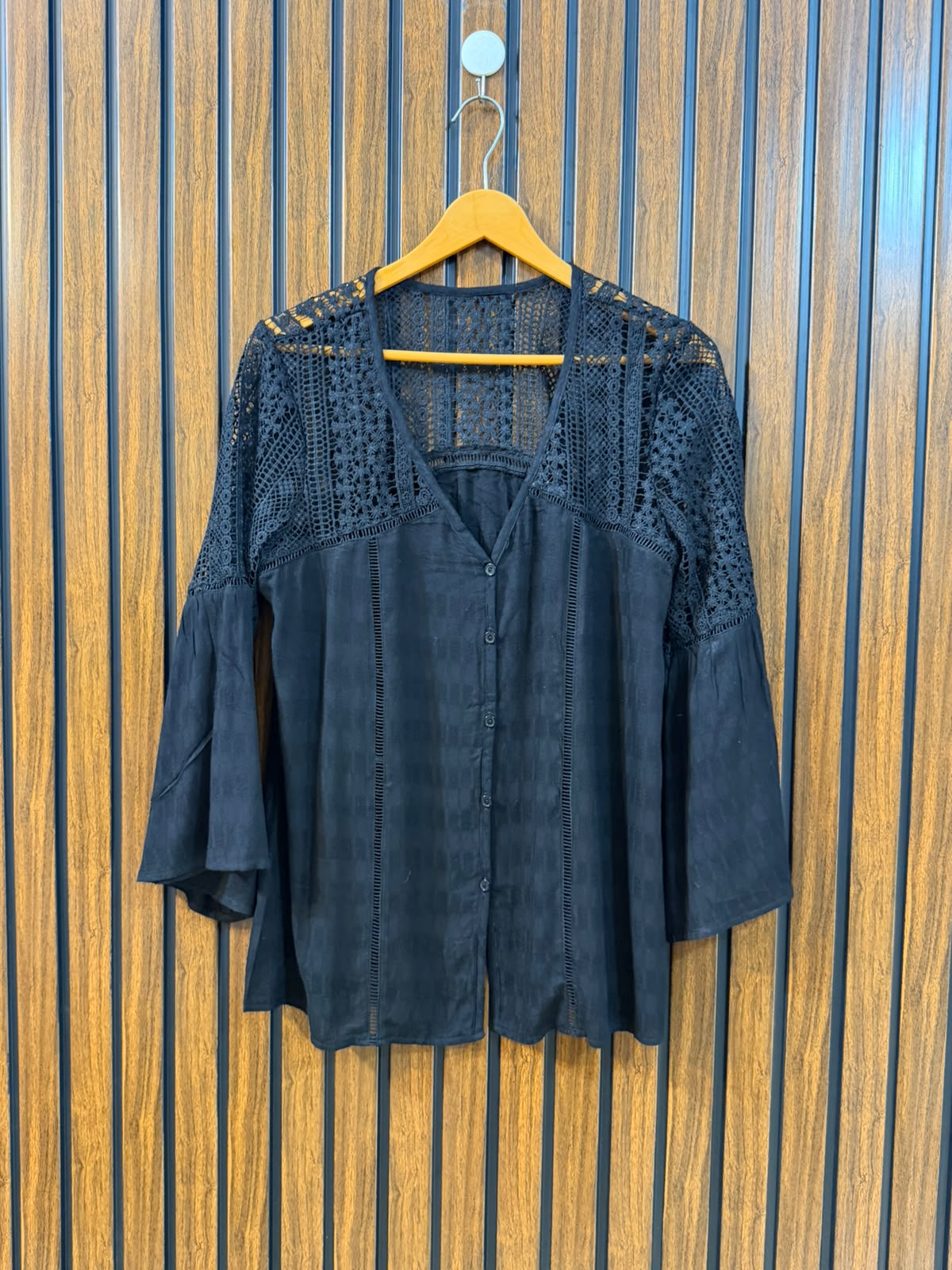 Chest 18  Length 25  Fabric Linen Branded Full Sleeve Top for Ladies