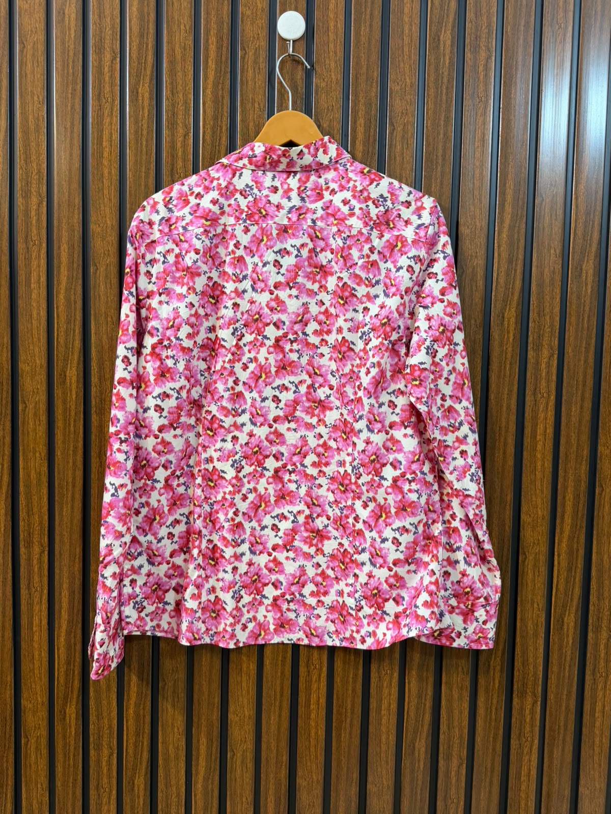 Chest 20  Length 25  Fabric Cotton Silk Women's Modern Summer Full Sleeve Top