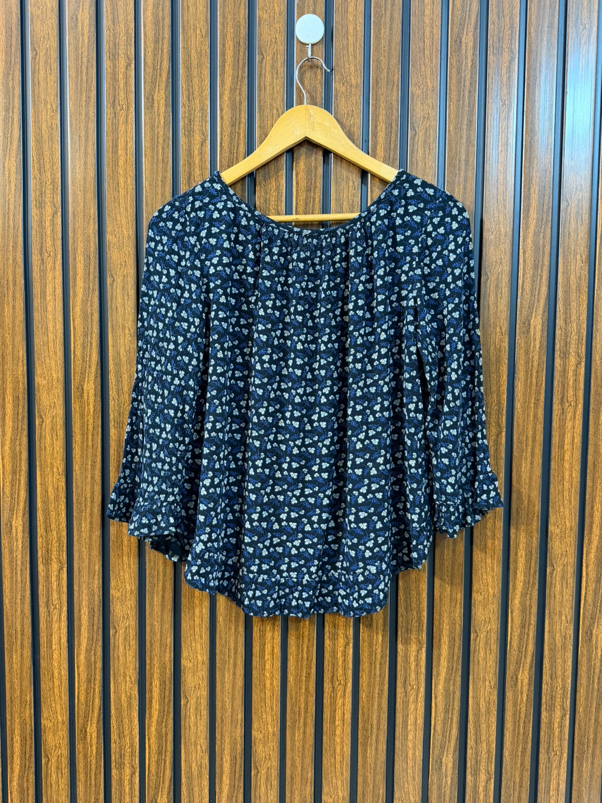 Chest Extra Small Baggy Style  Length 19 To 20  Fabric Rayon Branded Ladies Fashion Top