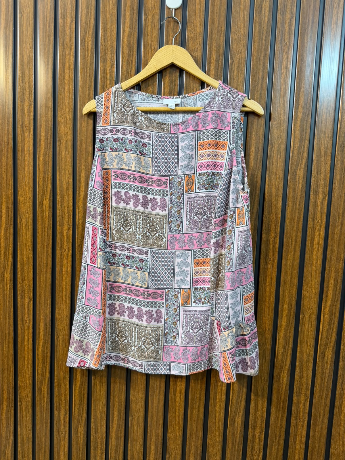 Chest 20  Length 26  Fabric Linen Western Women's Sleeveless Summer Top