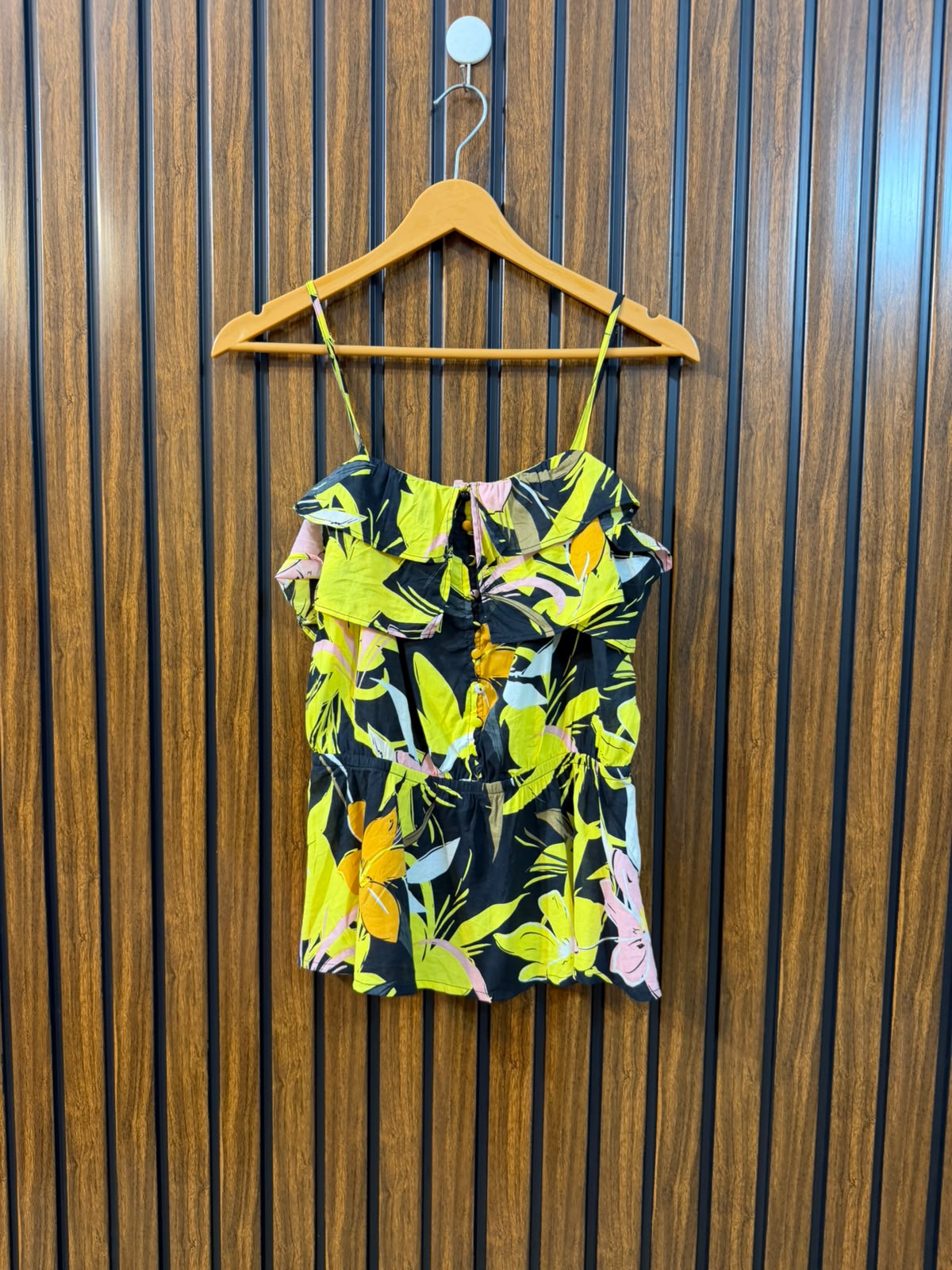Chest 18  Length 22  Fabric Cotton Western Ladies Sleeveless Top