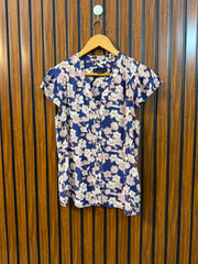 Chest 18  Length 24  Fabric Silk Women's Branded Fashion Top