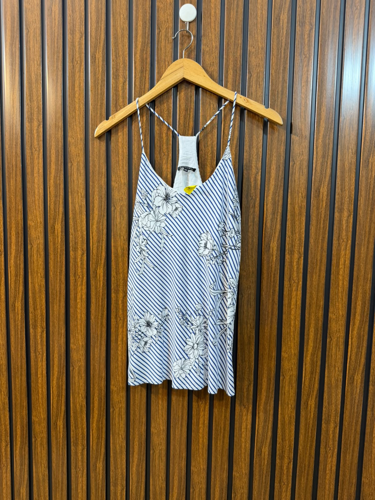 Chest 17  Length 25  Fabric Linen Branded Summer Top for Ladies