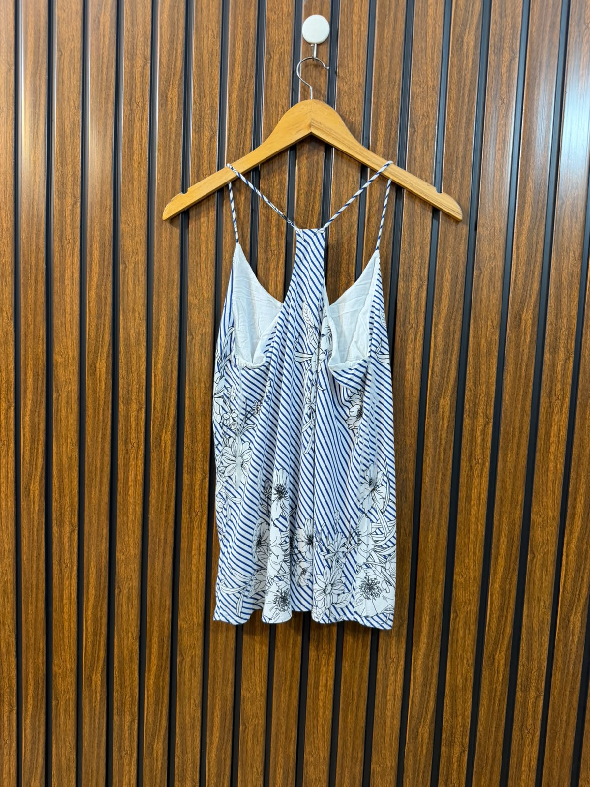 Chest 17  Length 25  Fabric Linen Branded Summer Top for Ladies