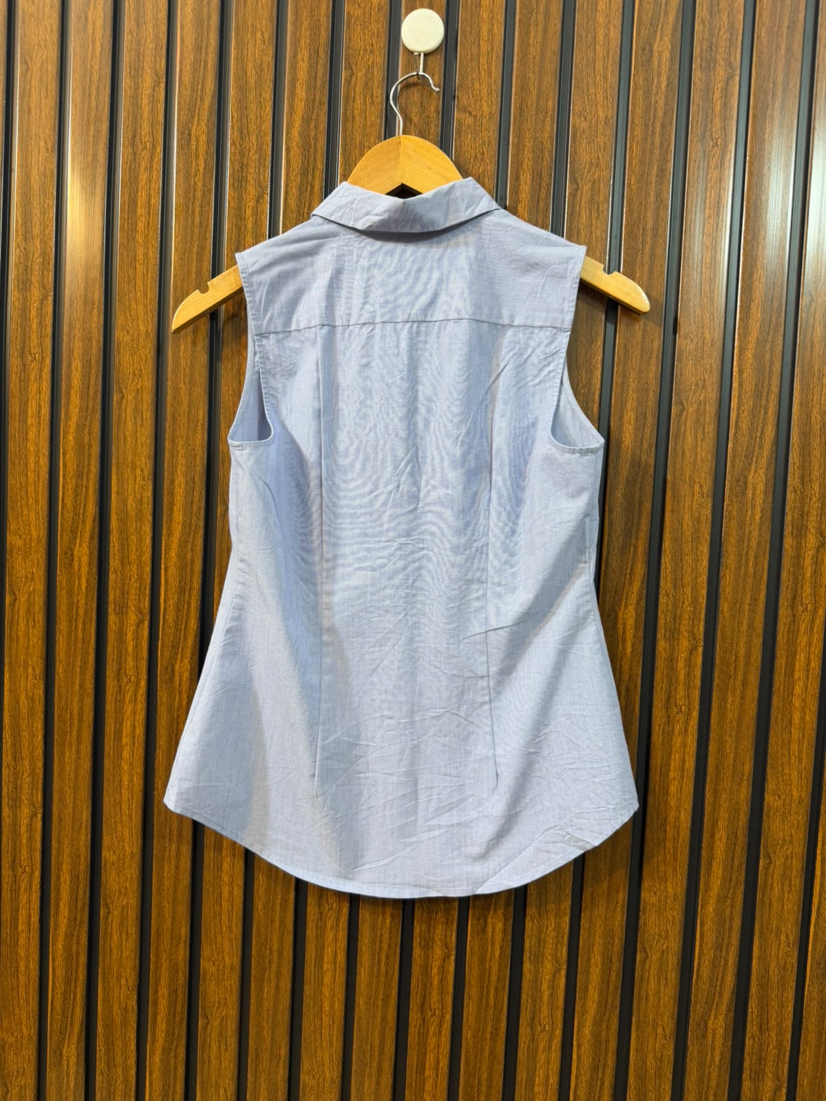 Chest 16  Length 22.5  Fabric Cotton Silk Western Branded Ladies Top