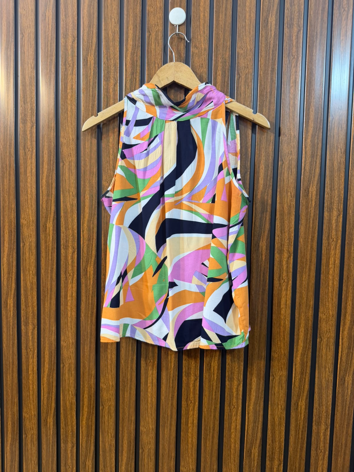 Chest 20  Length 21  Fabric Linen Ladies Western Summer Top