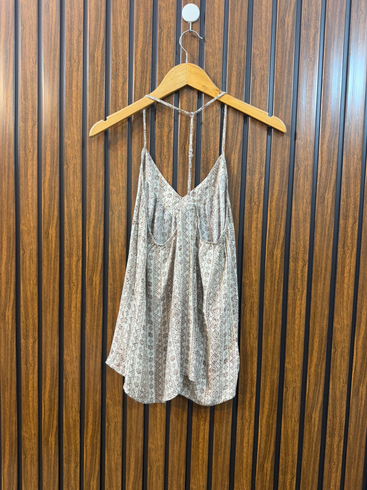 Chest 19  Length 25  Fabric Linen Women's Classic Summer Top