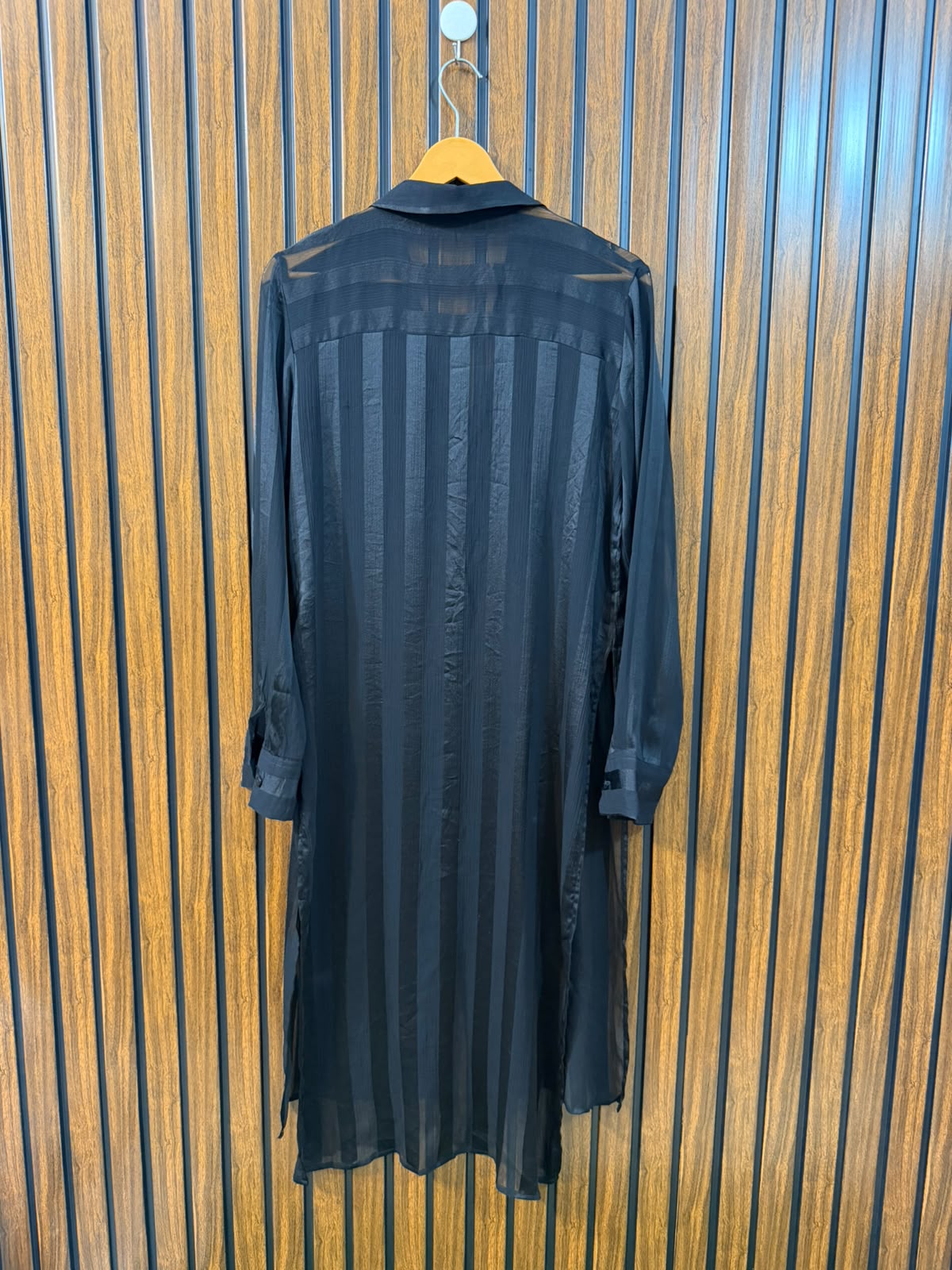 Chest 18  Length 40 To 44  Fabric Chiffon Branded Long Top for Ladies