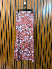 Waist 30  Length 39  Fabric Silk Jersey Women's Casual Skirt