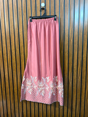 Waist 30  Length 39  Fabric Silk Women's Stylish Skirt