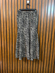 Waist 30  Length 33  Fabric Silk Women's Smart Skirt