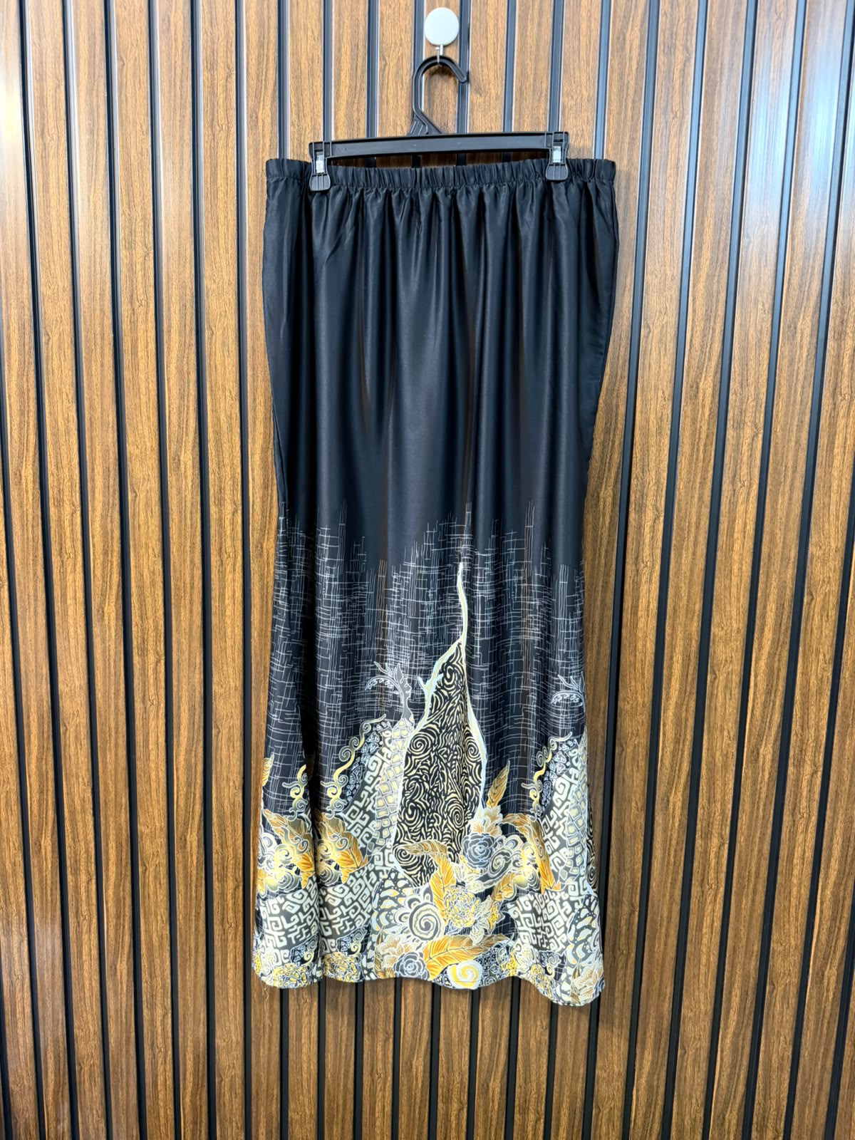 Waist 36  Length 39  Fabric Silk Women's Daily Wear Skirt