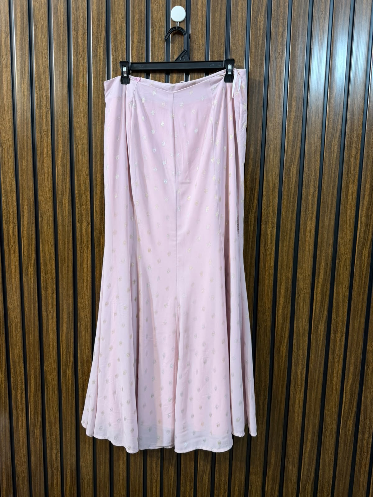 Waist 32  Length 39  Fabric Chiffon Branded Skirt Collection