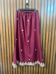 Waist 38  Length 39  Fabric Silk Women's Essential Skirt